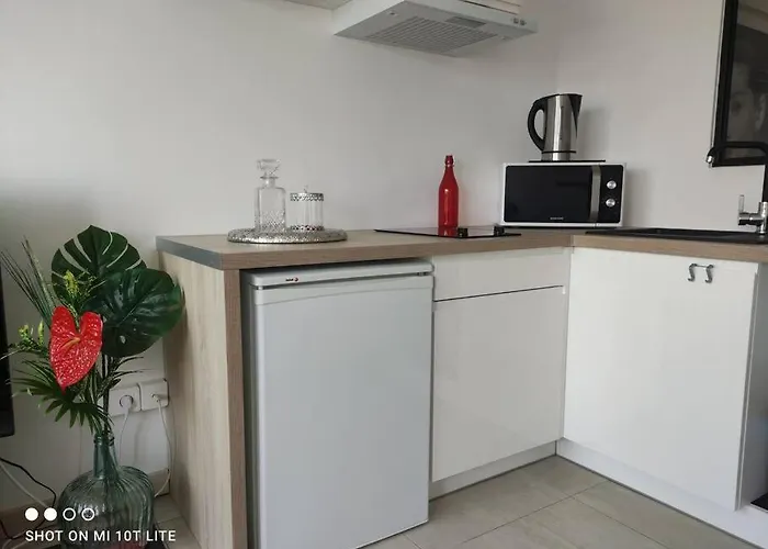 551, Port Soleil Au Village Naturiste *